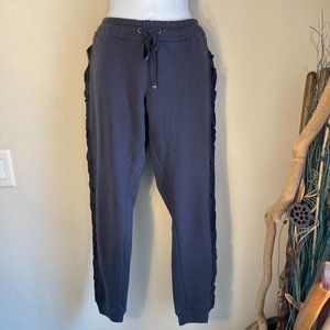 Make & Model Gray Ruffle Side Cuffed Jogger Pants Women’s Small Drawstring Waist